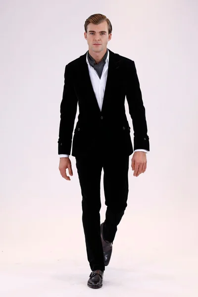 Look 31